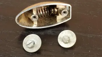 Gretsch Large Lugs different ?