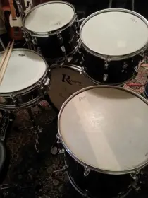 New to forum. Finally bought my first vintage drums! Thoughts and opinions please.