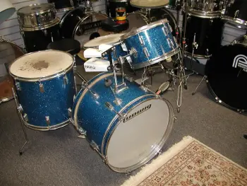 Nice looking wraps but not sure from where or when ???