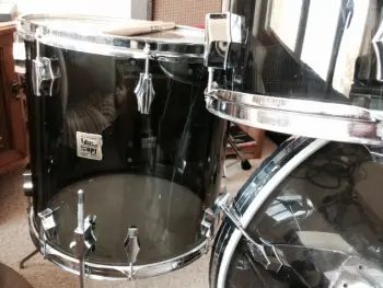 Crazy Smashed Fibes Bass Drum Project