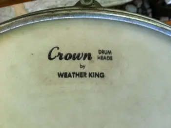 Crown Tom