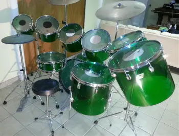 Vintage 9pc Green Vistalites Power Factory Quadra Plus