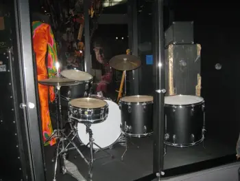 Mitch Mitchell Set up
