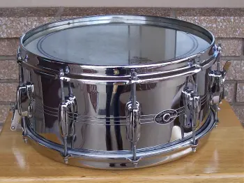 SLINGERLAND 6.5x14 SOUND KING SNARE