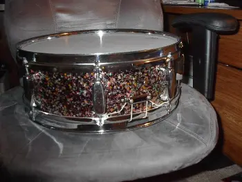 Rogers Holiday snare, Mardi Gras finish