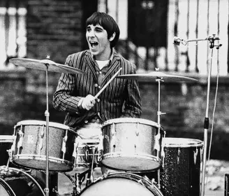 Some Very Cool Pictures Of Kieth Moon !