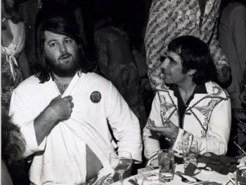 Some Very Cool Pictures Of Kieth Moon !