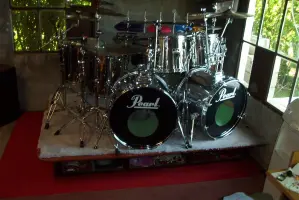 PEARL Export DOUBLE-BASS Polished Chrome 7-piece complete DRUMSET