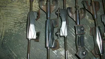 Gretsch Broadkaster lugs and hardware
