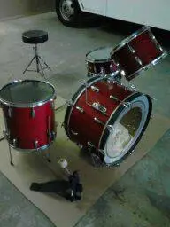 Slingy Radio kings in red sparkle