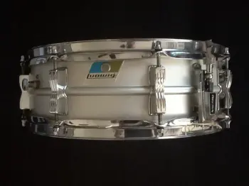 Very Nice 1969 Acrolite