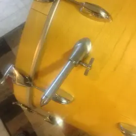 Gretsch bass drum needs help