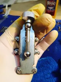 Project: Gretsch Mid 60's Round Badge