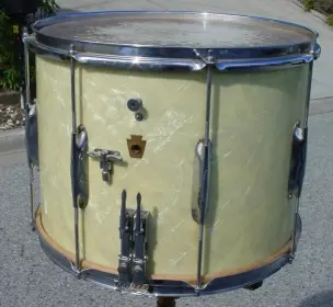 1938 WFL #482 12 x 16 DELUXE MODEL CONCERT PARADE DRUM