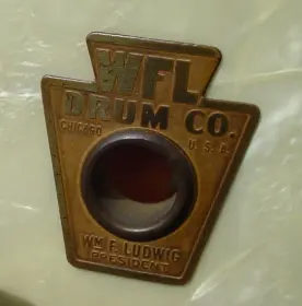 1938 WFL #482 12 x 16 DELUXE MODEL CONCERT PARADE DRUM