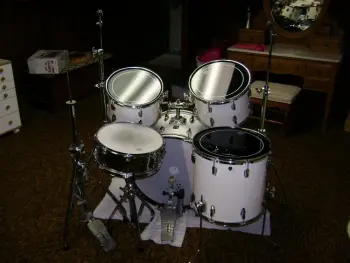 An interesting Premier Snare
