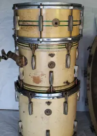 1940's GRETSCH BROADKASTER FOUND LAST WEEK...