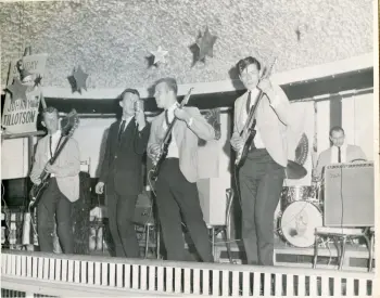 Beach Boys Live and Camco Equipped