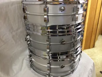 {3} Ludwig B/O badged Acrolites