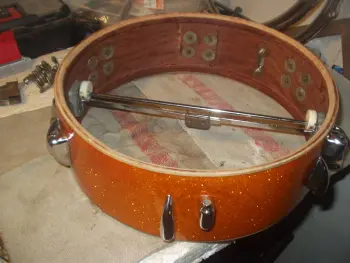 TROWA Snaredrum with Paralellifter