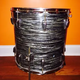 67 Ludwig Black oyster pearl 16&quot; Floor tom
