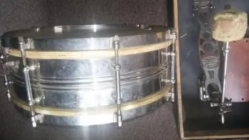 Need info on these old ludwig snares