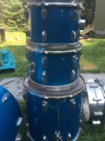 *Easy Project* Vintage Ludwig B/O Blue Sparkle Drums, snare, extra 24&quot; bass drum
