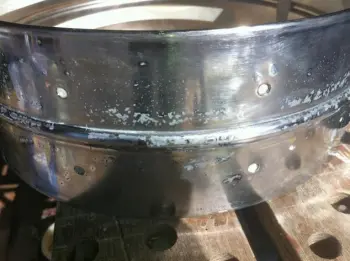 Black nickel over Chrome Ludwig Supraphonic snare drum?