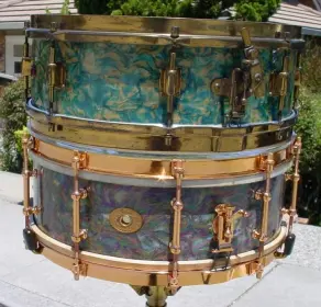 1928-30 5 x 14 Ludwig &amp; Ludwig “Rainbow Pearl”/Artgold Standard Model