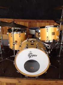 Early 70's Champagne Sparkle Ludwigs Downbeat Sizes