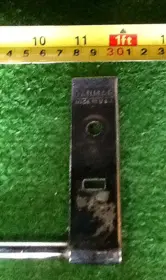 Help to identify a small piece of hardware pls..