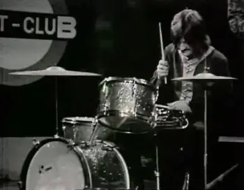 Famous drummer playing other brands