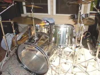 Question about some "Stainless"..??..Ludwigs I'm picking up today...?
