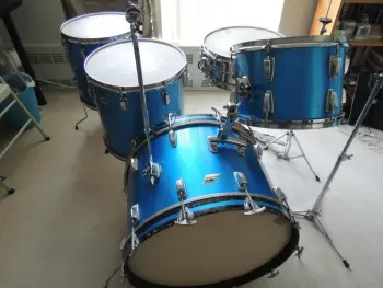 kindly help price Ludwig Classic drumset 1975