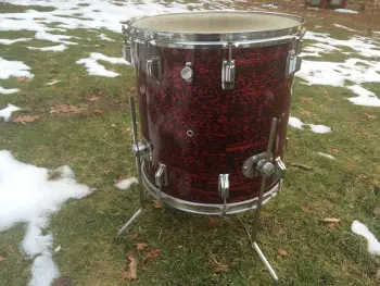 60's Rogers 'Holiday' model 16&quot; x 16&quot; floor tom in original Red Onyx wrap - CLEAN!