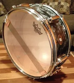 FOR SALE: Vintage 1960s Slingerland Deluxe Student Model Snare in BDP