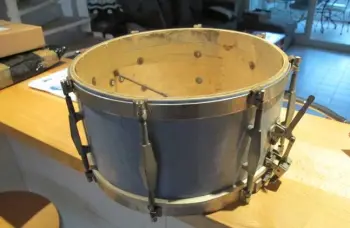 Unknown (maybe french) snaredrum