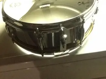 Help identifying snare drum