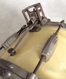 Question about 1930's L&amp;L Super Sensitive snare drums