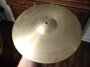 24-inch ride Zildjian: ???