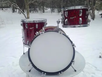 vintage Rogers Holiday kit 12/16/20 in red onyx finish -beautiful!