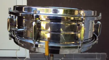 Sonor chrome snare, what model? No badge?