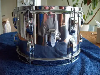 please help :possibly for sale- SS ludwig 7 piece blue/olive