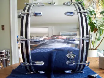 please help :possibly for sale- SS ludwig 7 piece blue/olive