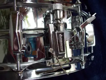 please help :possibly for sale- SS ludwig 7 piece blue/olive