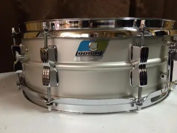 70's Ludwig sharp B/O badged Acrolite