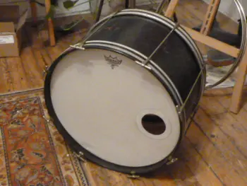 Bass Drum Cut-Down, 25&quot; &gt; 22&quot;
