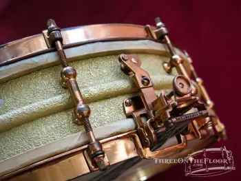 1926 Ludwig Stipple Gold 4x14 &quot;Super Ludwig&quot; Snare Drum.
