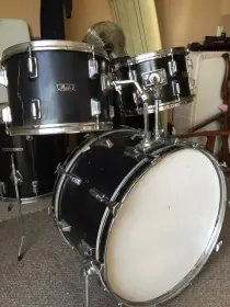80s Pearl - Anyone know what model?