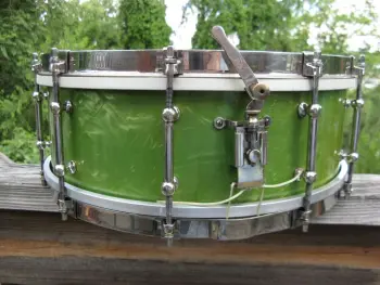 Drum ID help: Leedy or ??